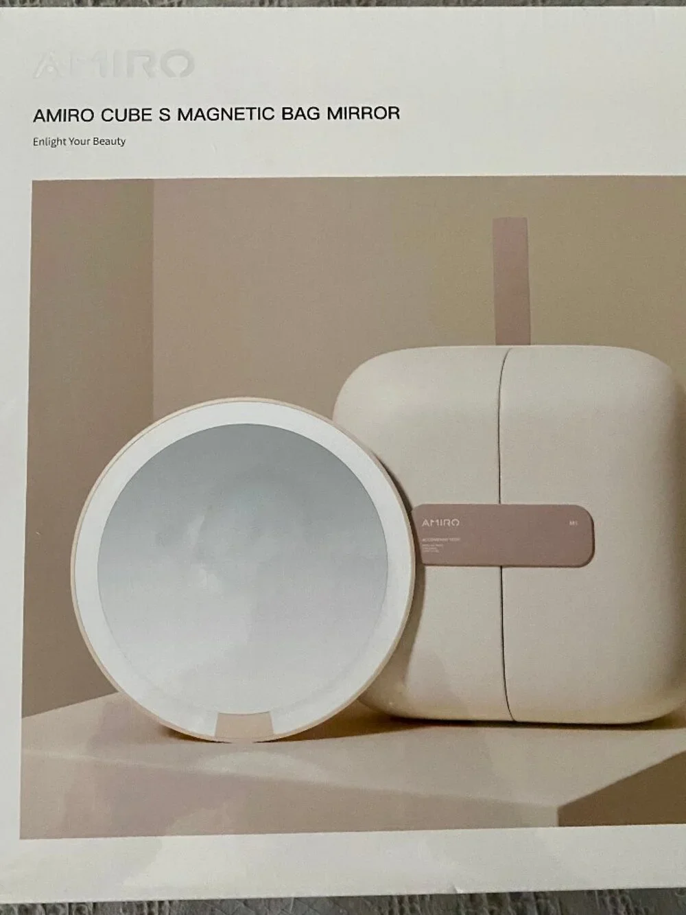 Amiro Cube S Magnetic Travel makeup portable Bag LED Mirror White AMI115